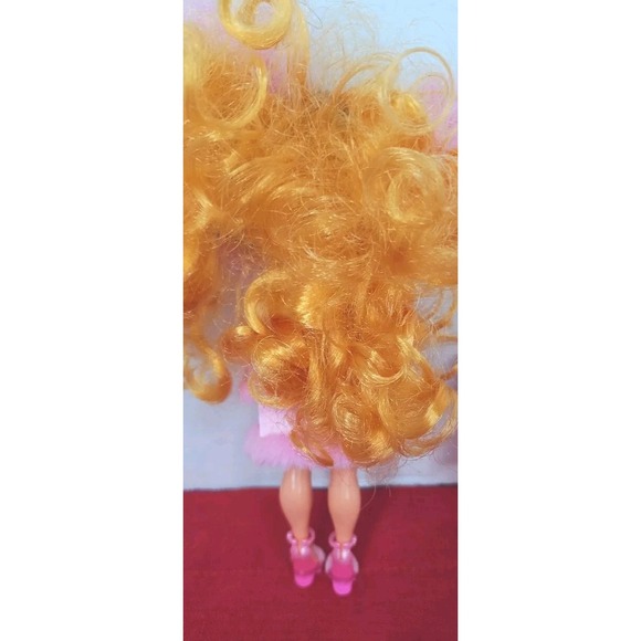 L.O.L.Surprise! Tweens Babysitting Sleepover Party with 20+ Surprises - Picture 12 of 14